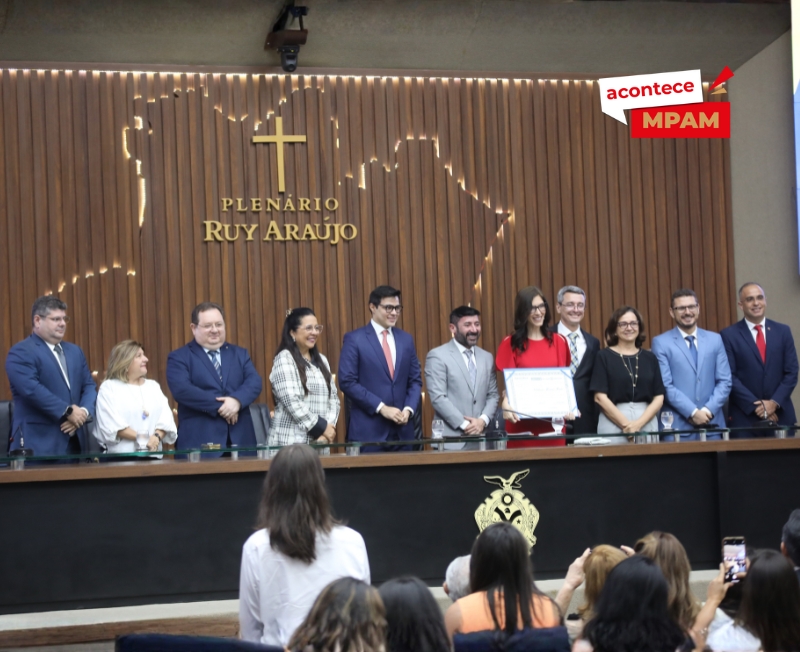 061125 Título cidadâ amazonense Clarissa Brito Hudson Fonseca Aleam 3 f3c95