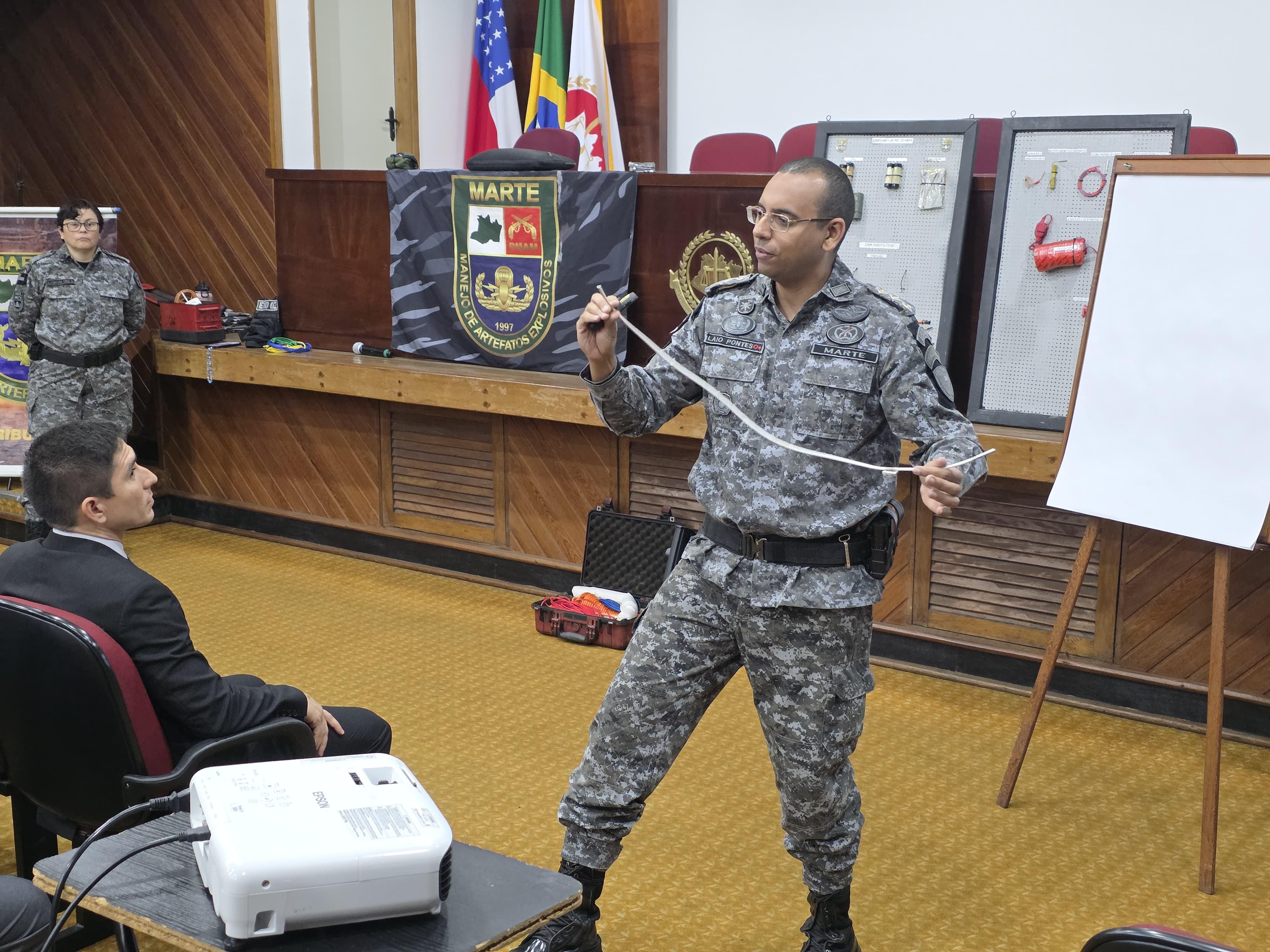 080825 Curso Artefatos explosivos Hirailton Gomes 2 20dbd