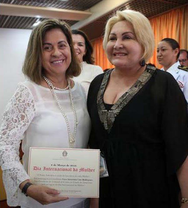 Procuradora Rita Augusta Vasconcellos com Maria das Graças Figueiredo do TJAM